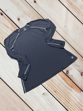 Solumbra by Sun Precautions XL charcoal body shade athletic tee